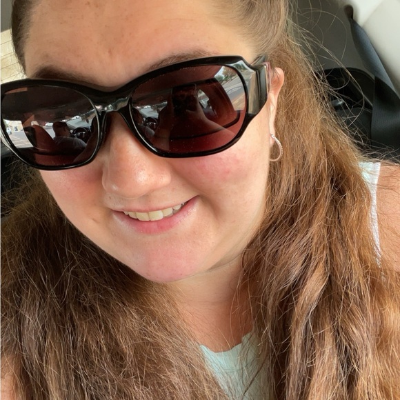 MY LIVE SHOW FLYER!! (NON SMOKING HOME, PET LOVING HOME) - Picture 5 of 15